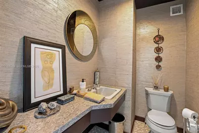 16 Island Ave #4E, Miami Beach, FL 33139 - Photo 6