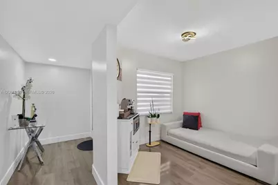 1100 SW 130th Ave #112H, Pembroke Pines, FL 33027 - Photo 6