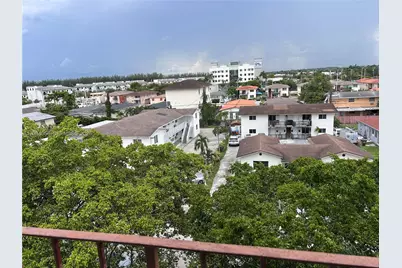 460 E 23rd St #410, Hialeah, FL 33013 - Photo 12