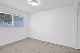 1210 NW 2nd St, Fort Lauderdale, FL 33311 - Photo 8