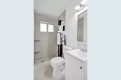 1210 NW 2nd St #3, Fort Lauderdale, FL 33311 - Photo 10