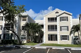 2841 N Oakland Forest Dr, Oakland Park, FL 33309 - Photo 1
