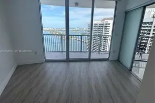 1750 N Bayshore Dr, Miami, FL 33132 - Photo 12
