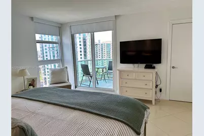 100 Bayview Dr #1405, Sunny Isles Beach, FL 33160 - Photo 26