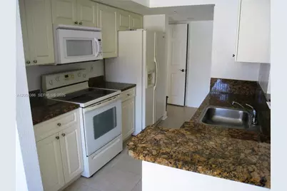 21000 SW 87th Ave #101, Cutler Bay, FL 33189 - Photo 2