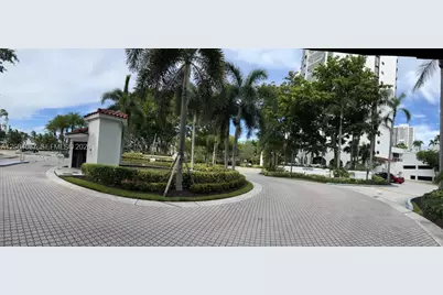 3640 Yacht Club #1807, Aventura, FL 33180 - Photo 40