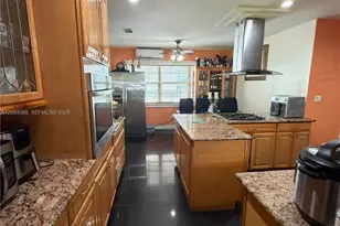 16111 SW 98th Ave, Miami, FL 33157 - Photo 12