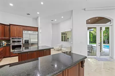 8095 SW 187th St, Cutler Bay, FL 33157 - Photo 14