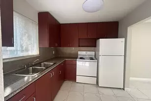 7280 NW 38th St, Hollywood, FL 33024 - Photo 2