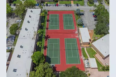 332 Briarwood Cir #2-19, Hollywood, FL 33024 - Photo 20
