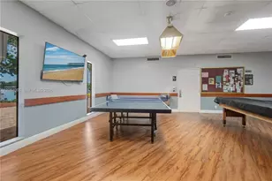 332 Briarwood Cir, Hollywood, FL 33024 - Photo 28