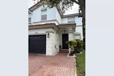 8108 NW 108th Ct, Doral, FL 33178 - Photo 2