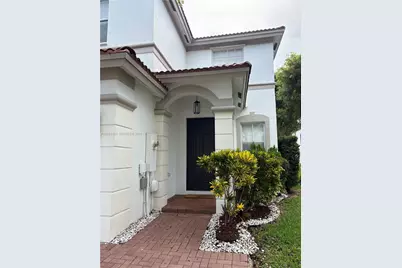 8108 NW 108th Ct, Doral, FL 33178 - Photo 4