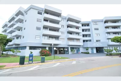7300 Wayne Ave #419, Miami Beach, FL 33141 - Photo 1