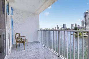 4000 NE 170th St, North Miami Beach, FL 33160 - Photo 40
