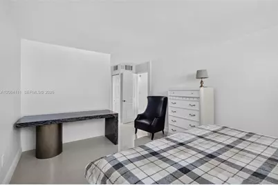4000 NE 170th St #606, North Miami Beach, FL 33160 - Photo 2