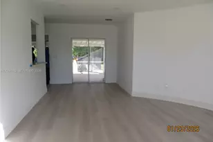 7435 SW 22nd St, Miami, FL 33155 - Photo 4