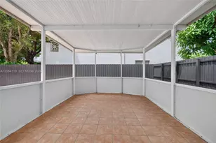 14631 SW 176th Terr, Miami, FL 33177 - Photo 10