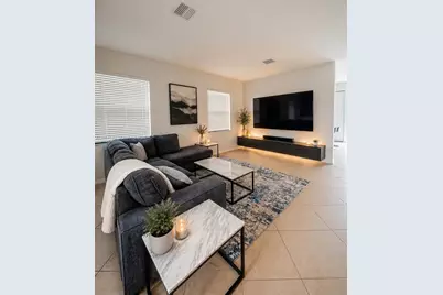 878 NE 191st St, Miami, FL 33179 - Photo 4