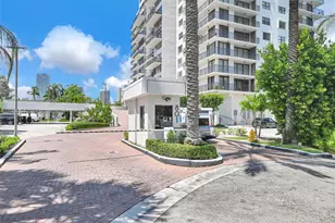 801 N Venetian Dr, Miami, FL 33139 - Photo 60