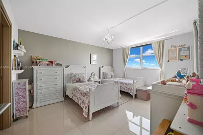 801 N Venetian Dr #1208, Miami, FL 33139 - Photo 38