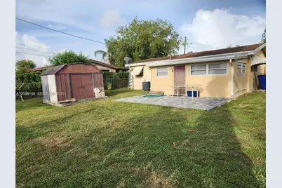 772 Gardenia Dr, Royal Palm Beach, FL 33411 - Photo 10