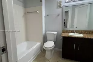 731 Vista Isles Dr, Sunrise, FL 33325 - Photo 12
