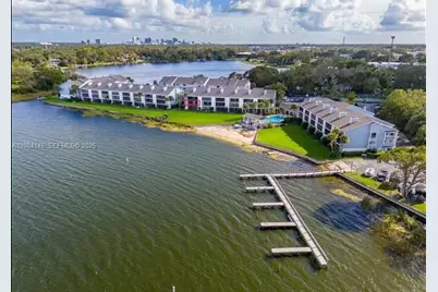 4113 Fairview Vista Pt #107, Orlando, FL 32804 - Photo 2
