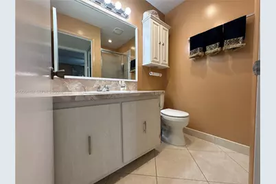 368 Burgundy H #368, Delray Beach, FL 33484 - Photo 18