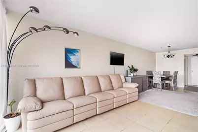 800 Parkview Dr #901, Hallandale Beach, FL 33009 - Photo 10