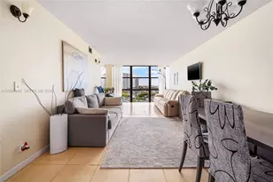 800 Parkview Dr, Hallandale Beach, FL 33009 - Photo 1