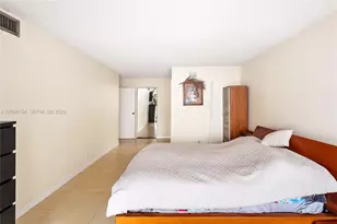 800 Parkview Dr, Hallandale Beach, FL 33009 - Photo 24