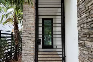 106 NE 16th Terrace, Fort Lauderdale, FL 33301 - Photo 4