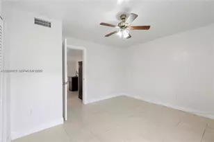 7241 Miami Lakes Dr, Miami Lakes, FL 33014 - Photo 10