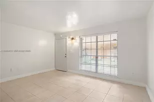 7241 Miami Lakes Dr, Miami Lakes, FL 33014 - Photo 6