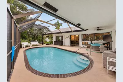 1539 NW 110th Ter, Coral Springs, FL 33071 - Photo 14