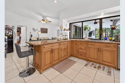 1539 NW 110th Ter, Coral Springs, FL 33071 - Photo 12