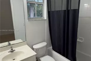 2851 W Prospect Rd, Tamarac, FL 33309 - Photo 14