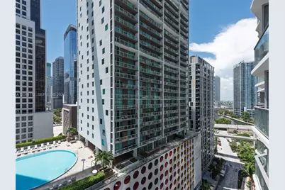 77 SE 5th St #1714, Miami, FL 33131 - Photo 18