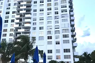 2780 NE 183rd St, Aventura, FL 33160 - Photo 36