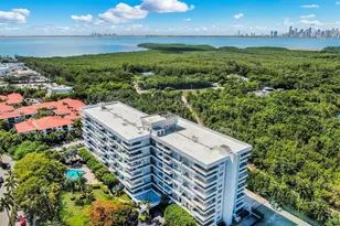 155 Ocean Ln Dr, Key Biscayne, FL 33149 - Photo 12