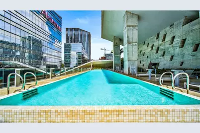 68 SE 6th St #1605, Miami, FL 33131 - Photo 24