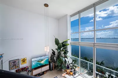 665 NE 25th St #403, Miami, FL 33137 - Photo 4