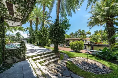 1160 NE 91st St, Miami, FL 33138 - Photo 30