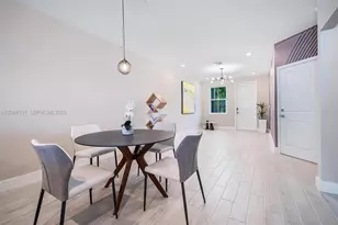 17033 SW 1st St, Pembroke Pines, FL 33027 - Photo 18