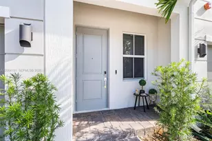 17033 SW 1st St, Pembroke Pines, FL 33027 - Photo 4