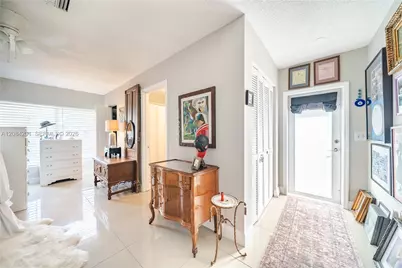 [Address not provided], Fort Lauderdale, FL 33334 - Photo 14