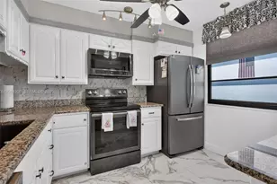 1502 Whitehall Dr, Davie, FL 33324 - Photo 4