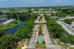 2402 Antigua Cir, Coconut Creek, FL 33066 - Photo 54