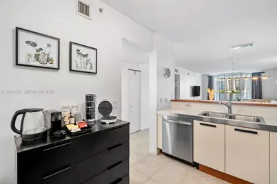 18100 N Bay Rd #308, Sunny Isles Beach, FL 33160 - Photo 30